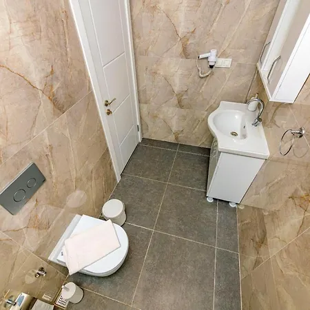 Leona - 5 Bedroom In Villa Fethiye